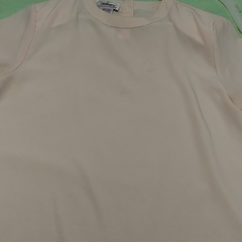 Vintage Worthington cream blouse
